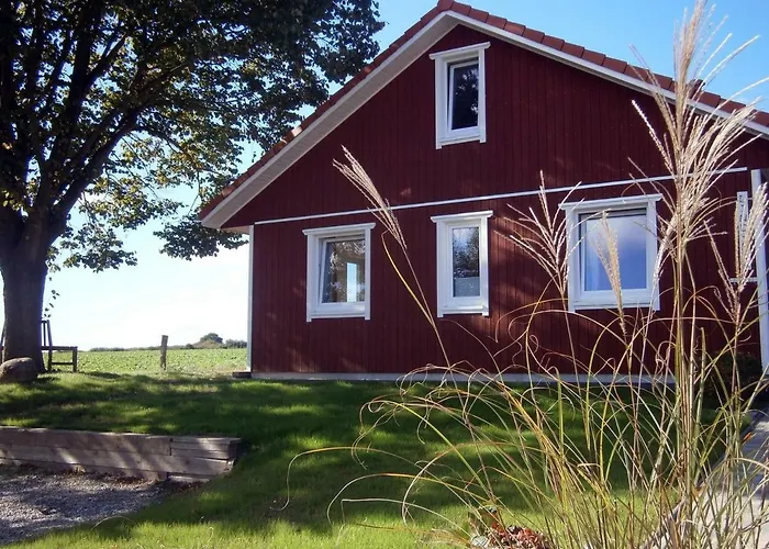 Lindhus Groedersby