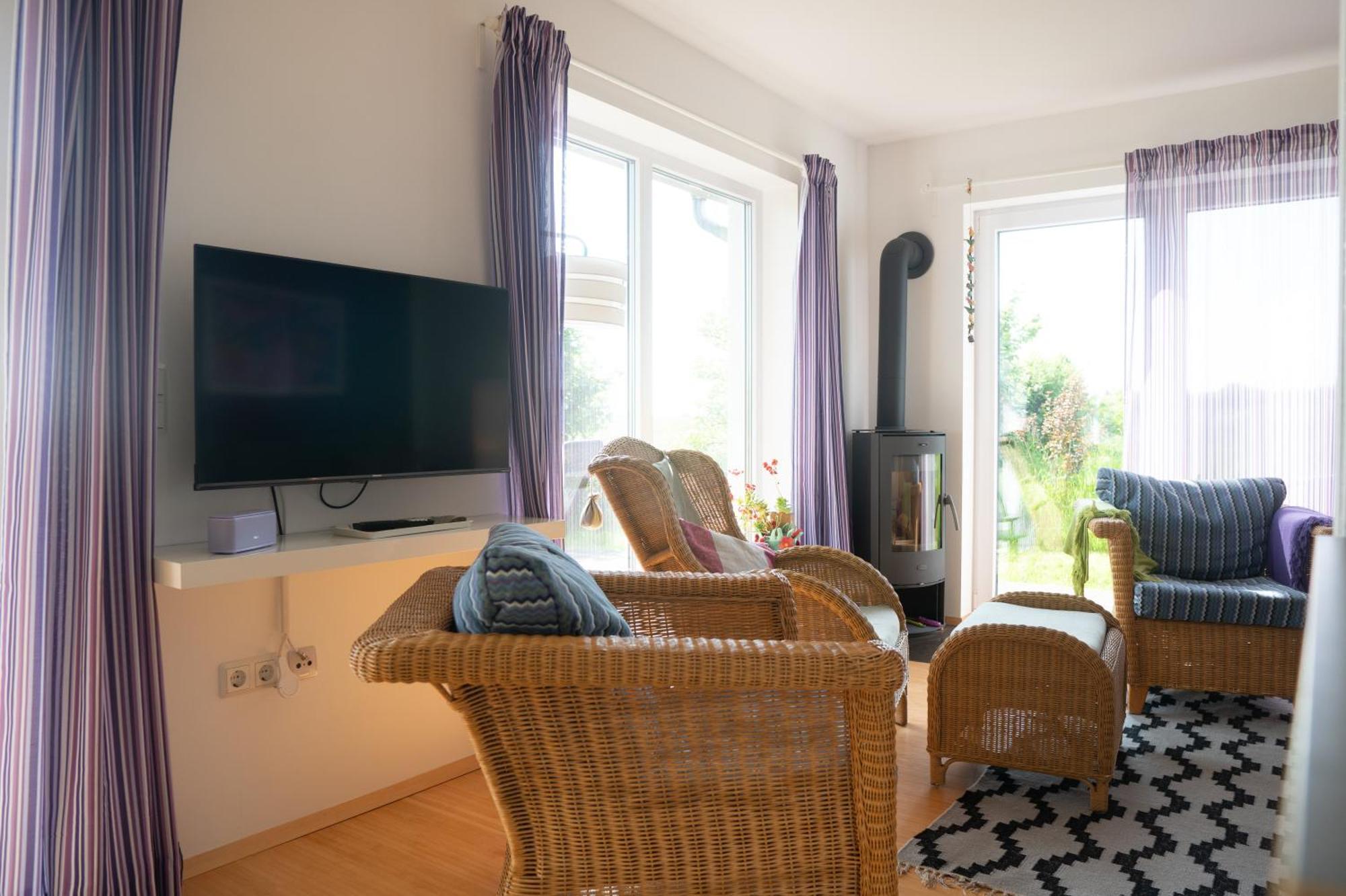 Holiday home Lindhus Groedersby *