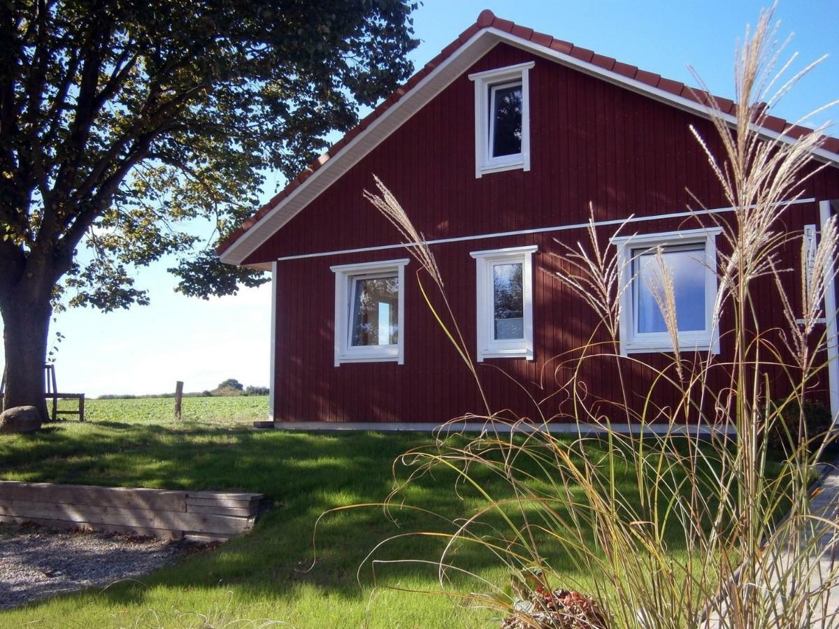 Lindhus Groedersby