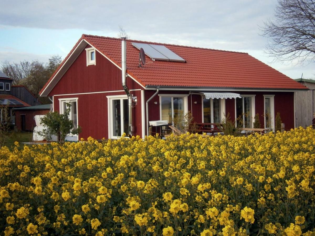 Lindhus Groedersby * Grodersby